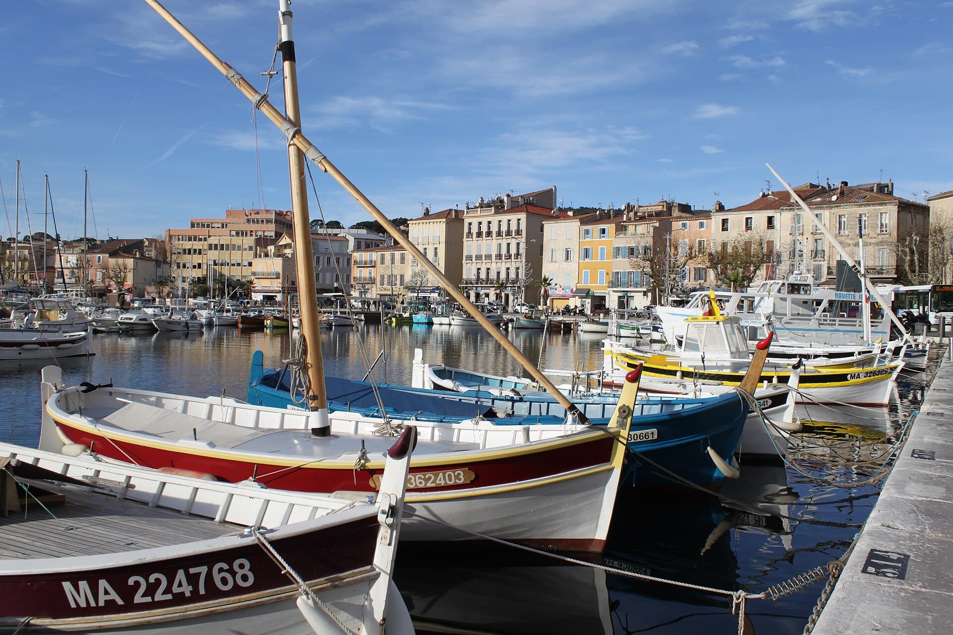 La Ciotat: The Oldest Working Cinema in the World, the Birth of Pétanque and the Garden Under the Bec de l'Aigle