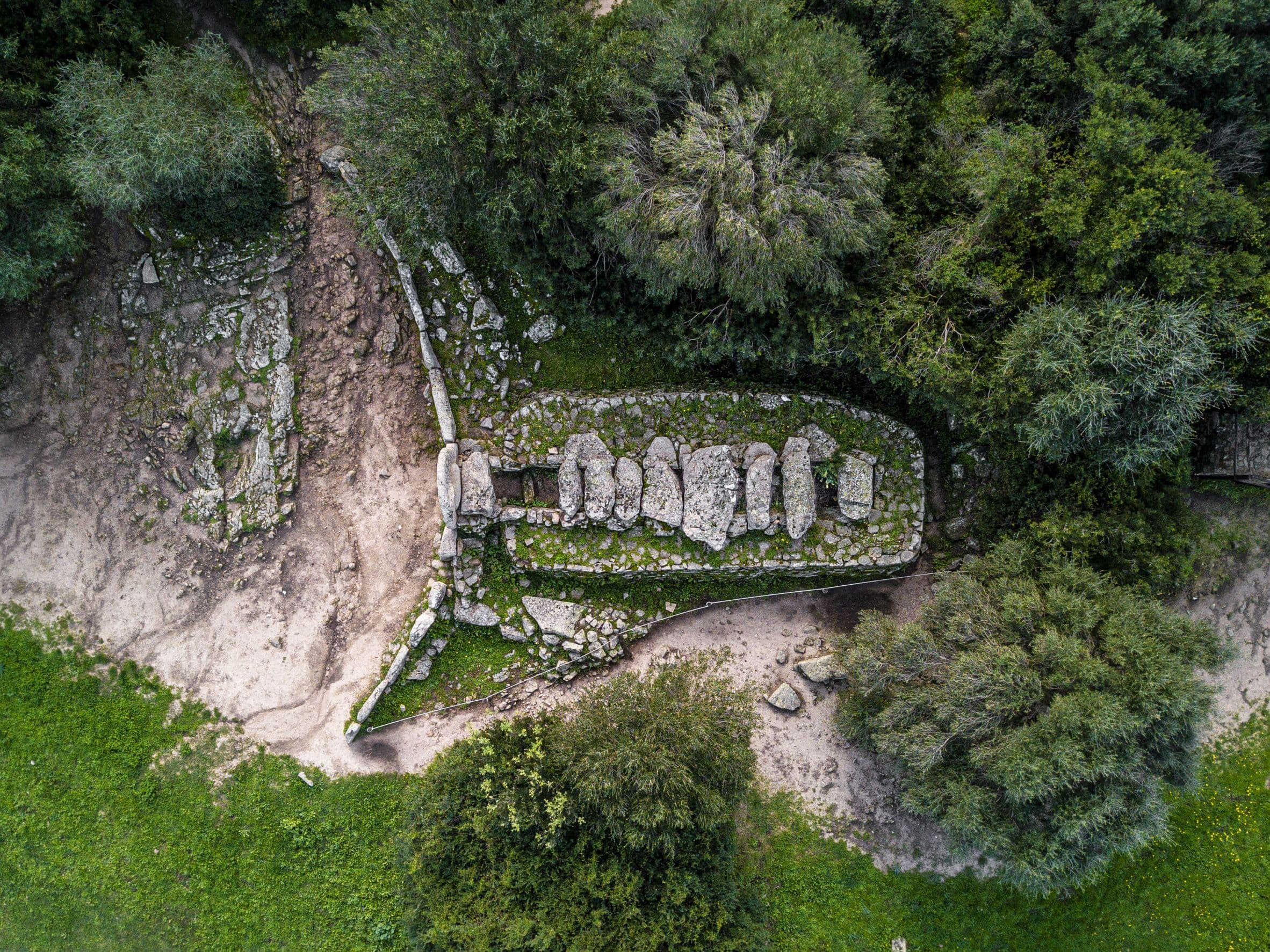 Arzachena: La Prisgiona and the Giants’ Tomb of Coddu Vecchiu