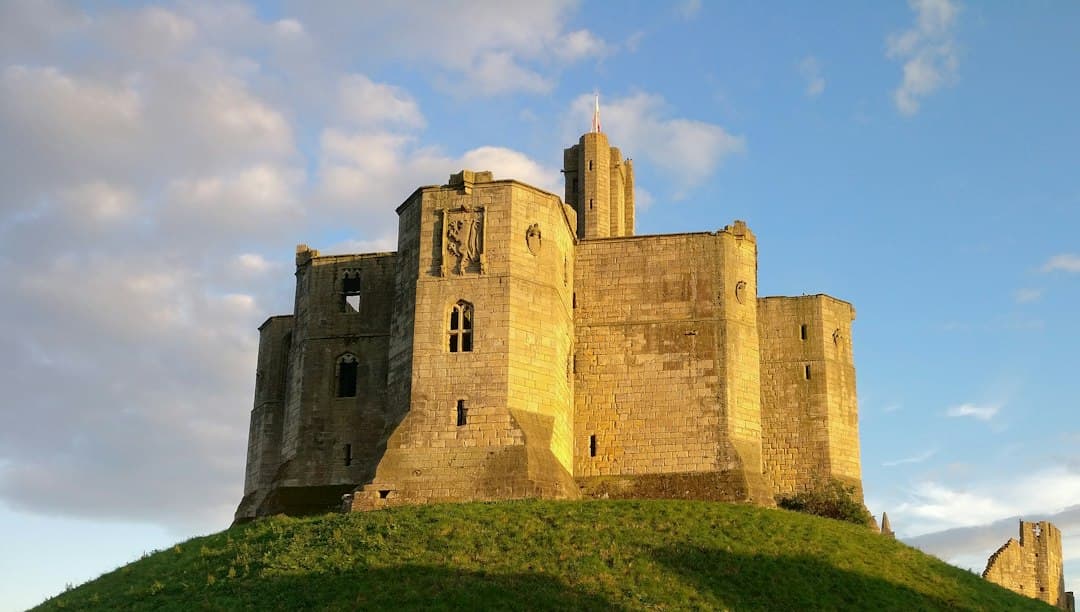 Carlisle: The Border Castle and Mary's Prison
