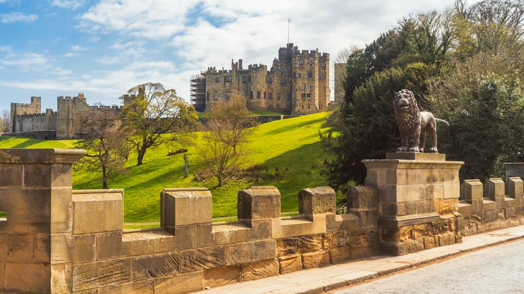 Alnwick: The Castle, the Poison Garden and Barter Books