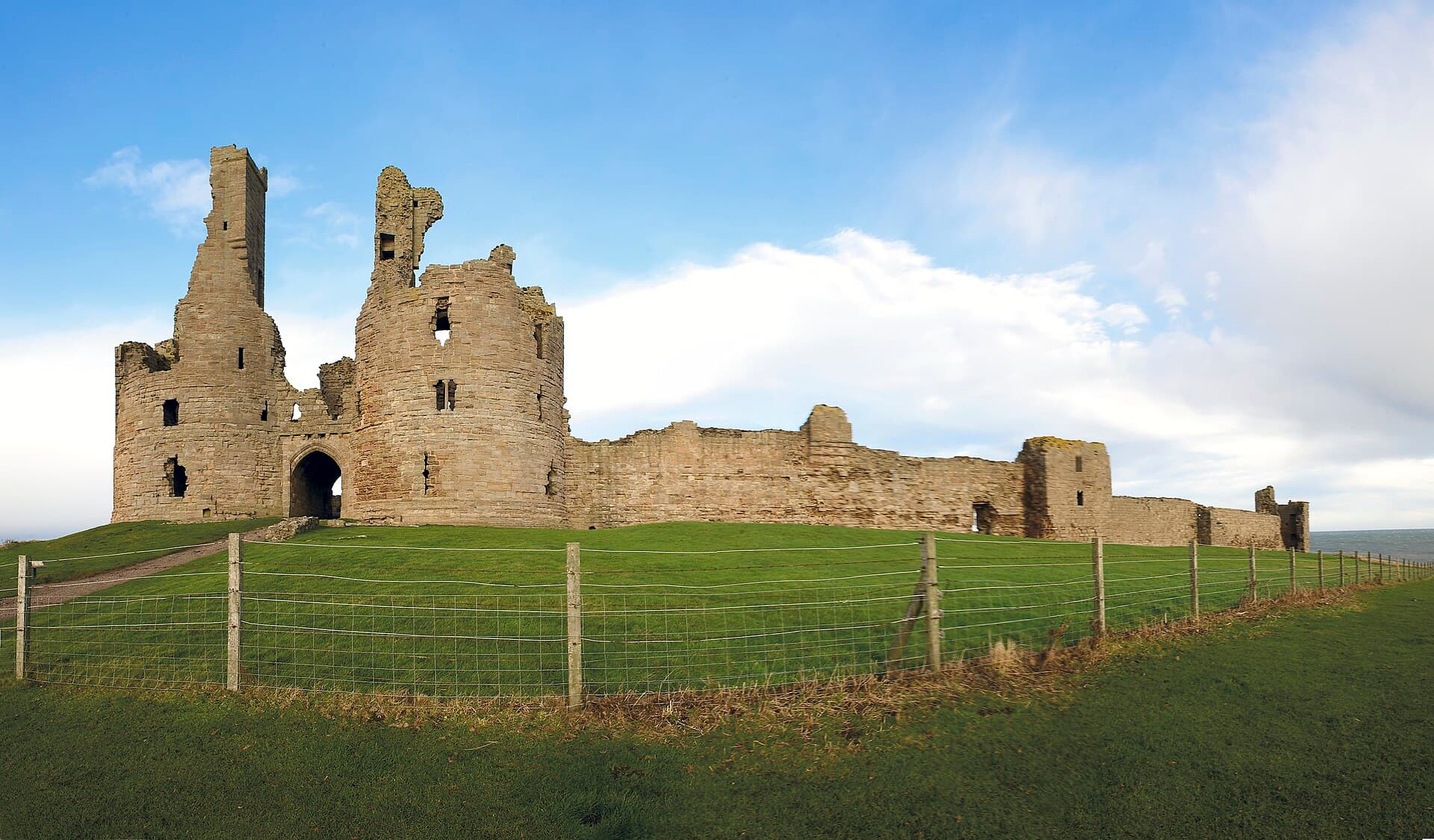 Craster and Dunstanburgh: Kippers and the Biggest Castle in Northumberland