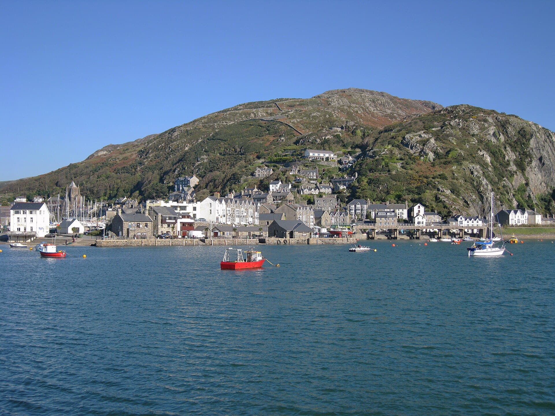 Barmouth and the Mawddach: The Bridge and the Estuary Walk
