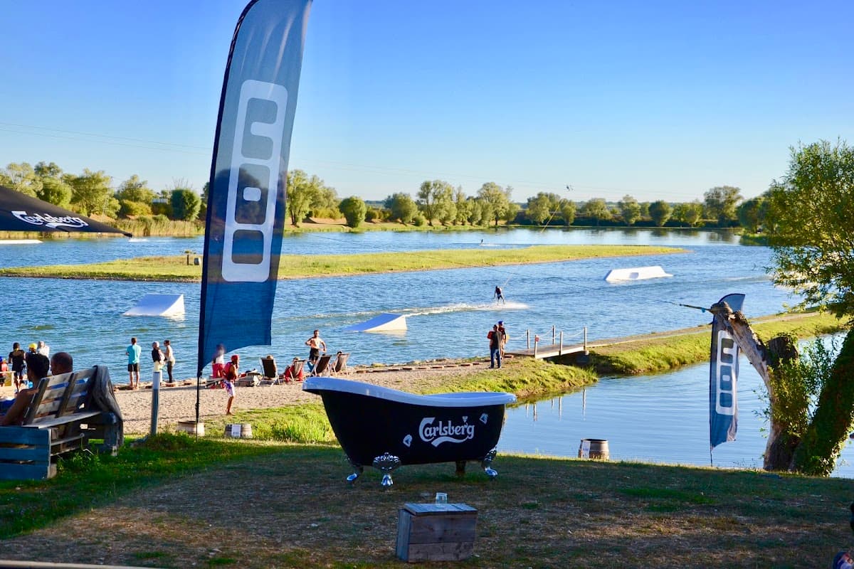 Teleski Nautique De Cote D'Or