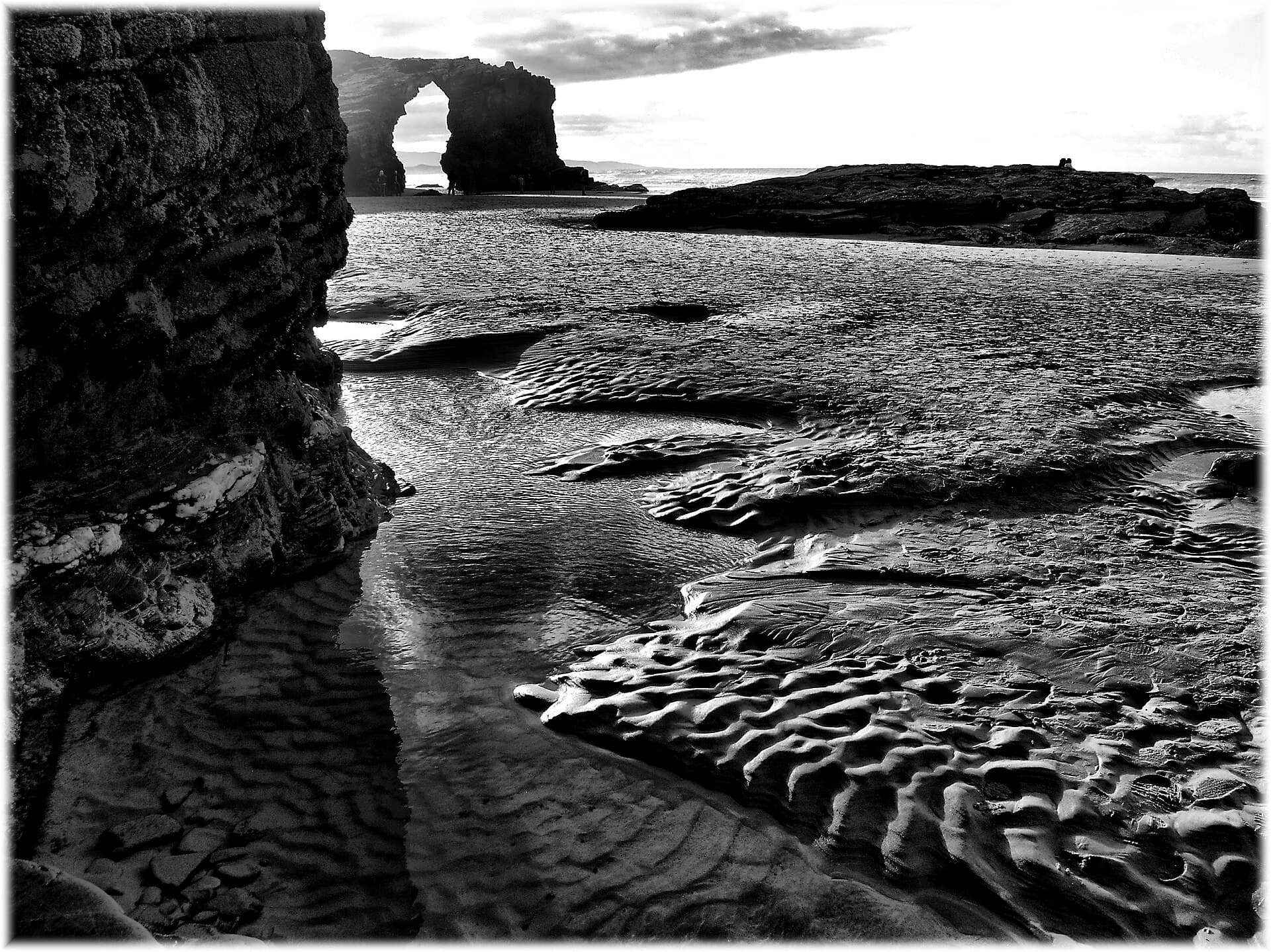Praia das Catedrais: The Beach That Only Exists at Low Tide