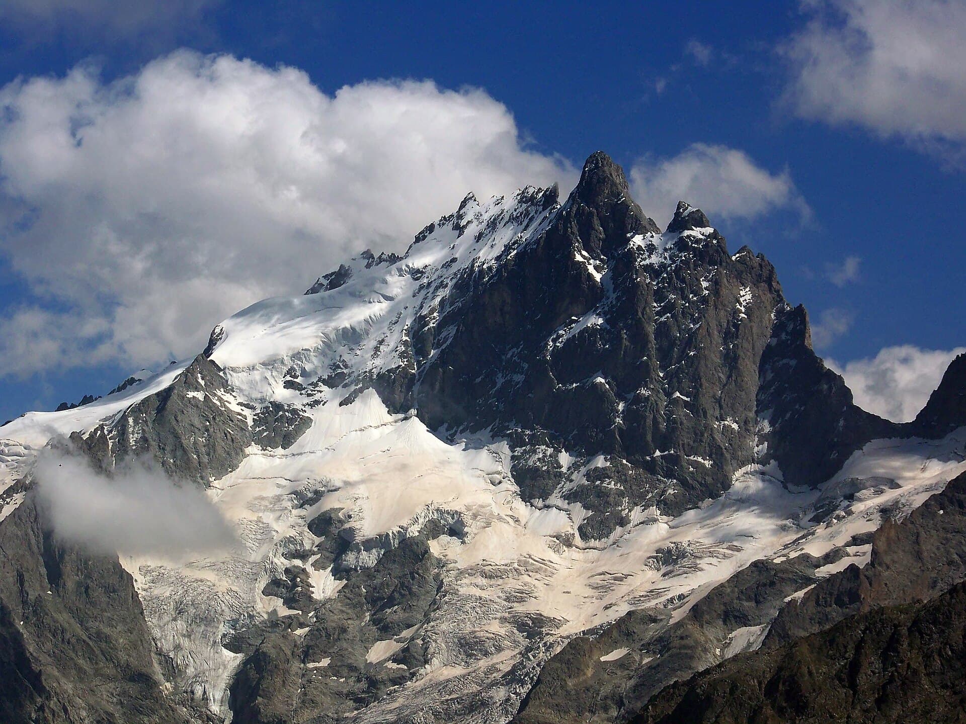 La Grave and the Galibier: The Meije Glaciers, the Alpine Garden and the Col du Galibier
