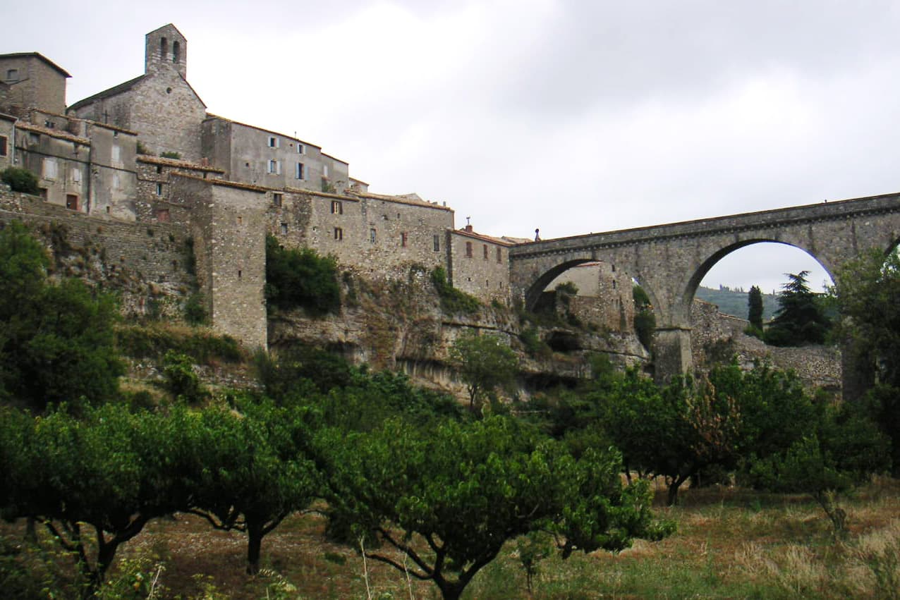 Minerve and the Minervois: The Cathar Village of 1210, the Natural Bridges and the Olives of Bize