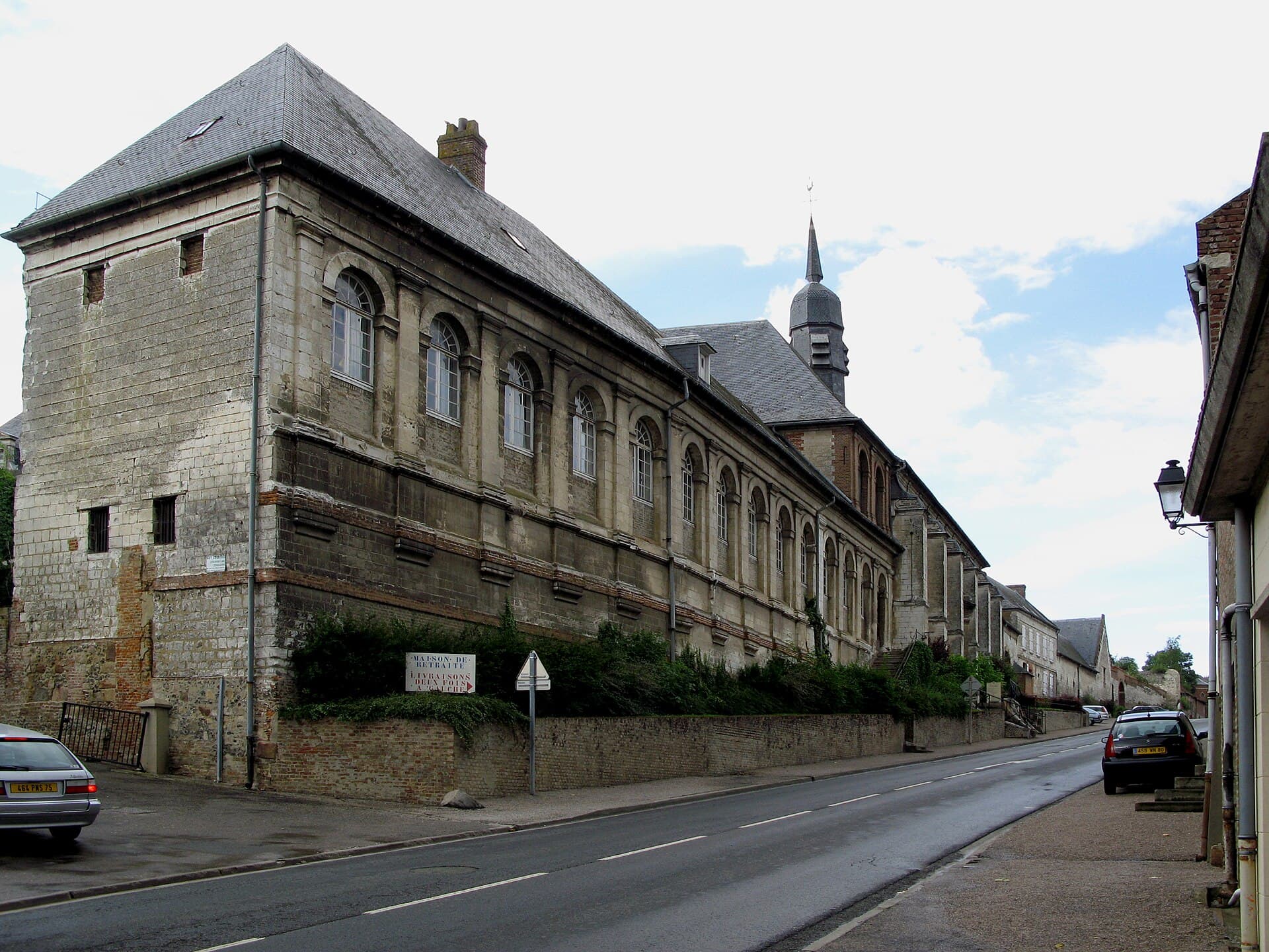 Crécy and Saint-Riquier: The Battlefield of 1346, the Blind King and the Flamboyant Abbey