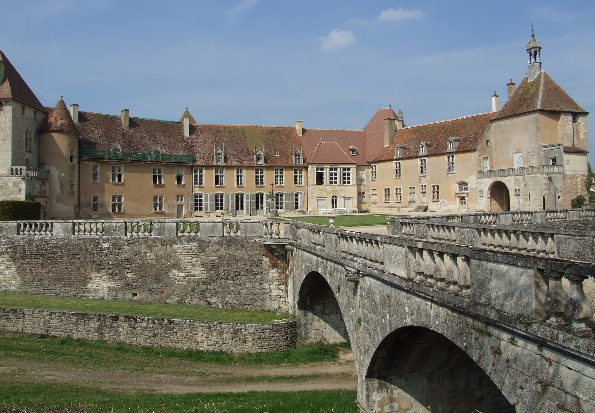 Époisses: The King of Cheeses and the Château of Madame de Sévigné