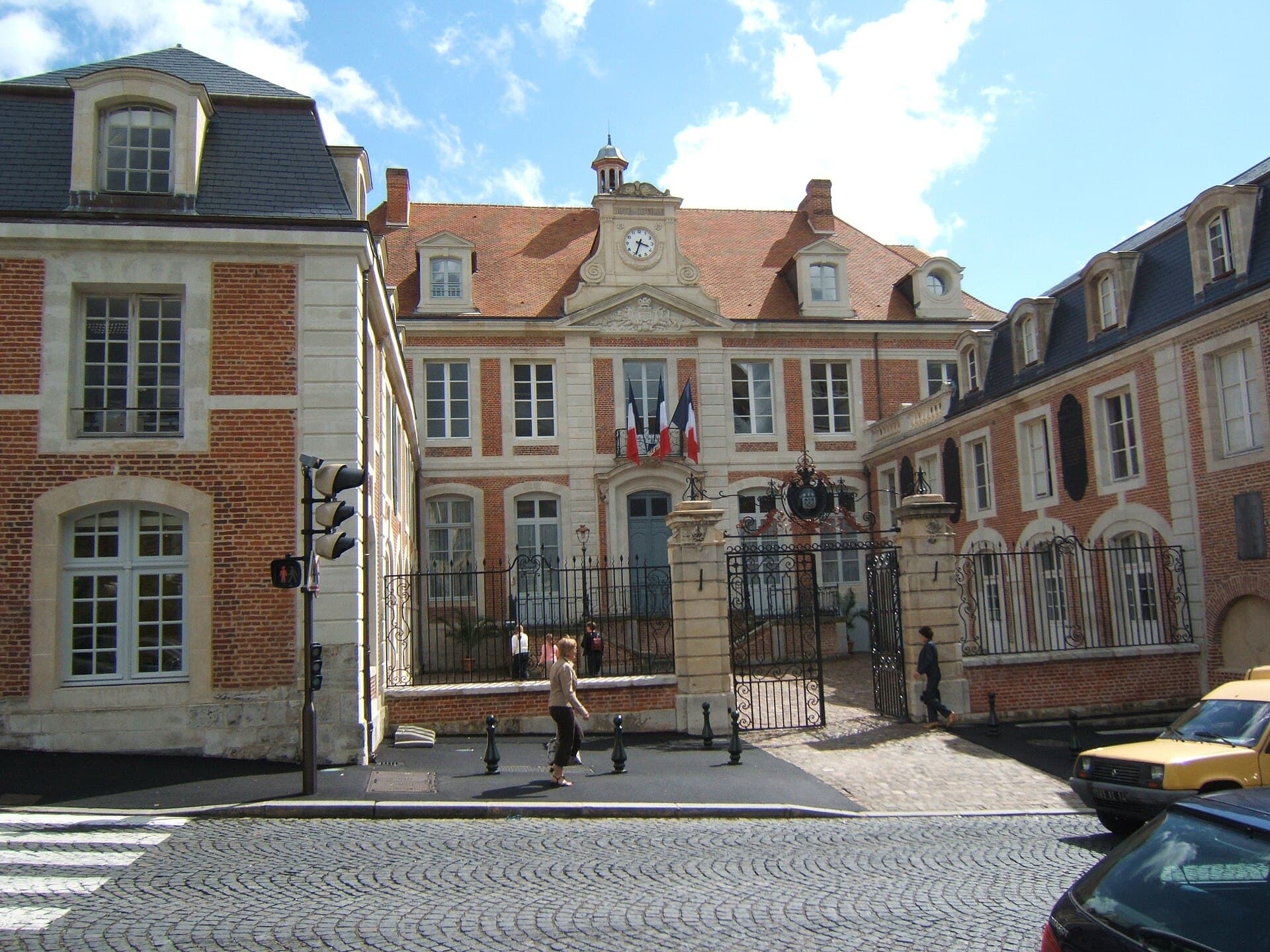 Lisieux: The Basilica of Saint Thérèse, Her Carmel and Les Buissonnets