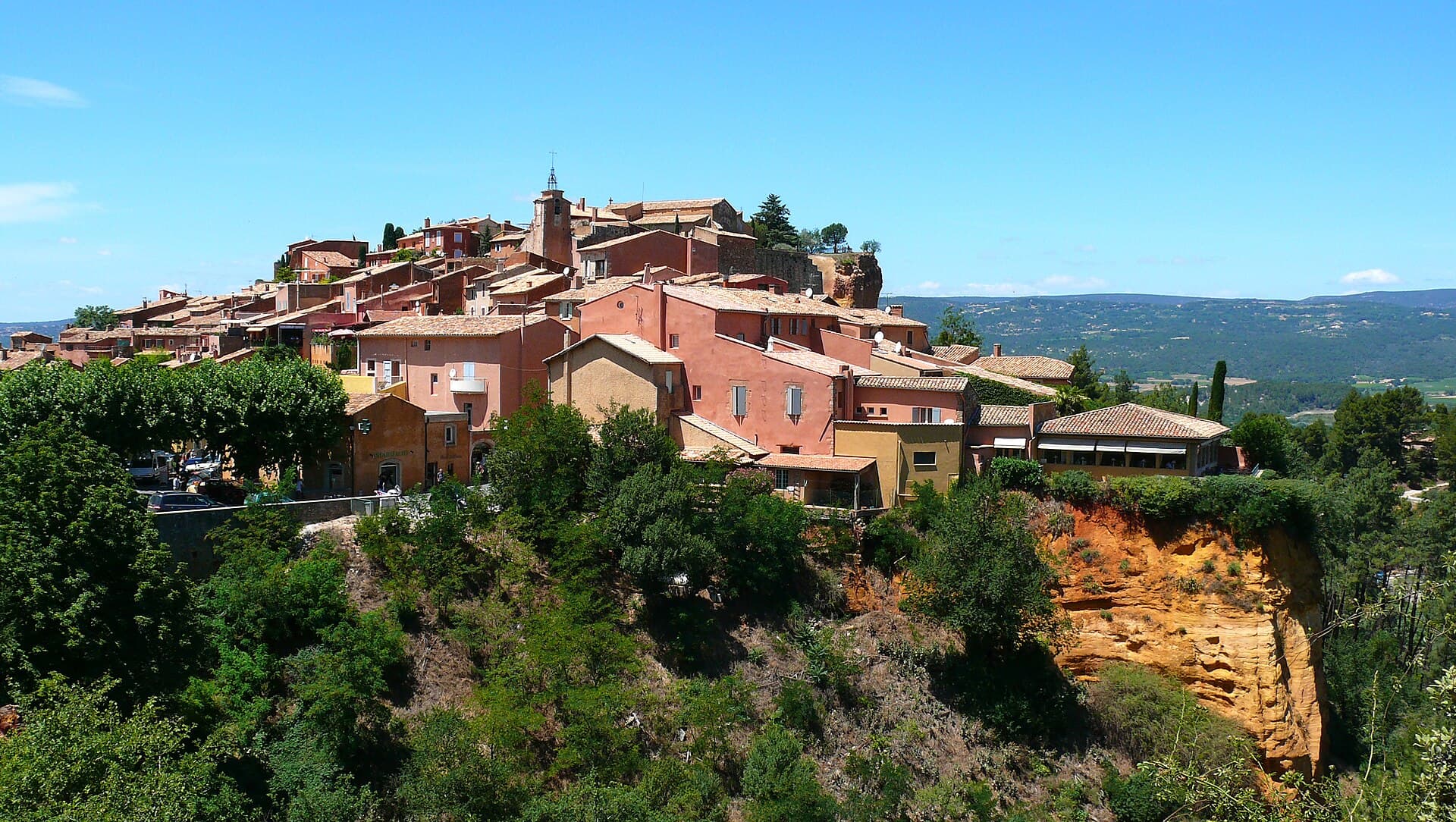 The Colorado Provençal, the Bruoux Ochre Mines and Apt