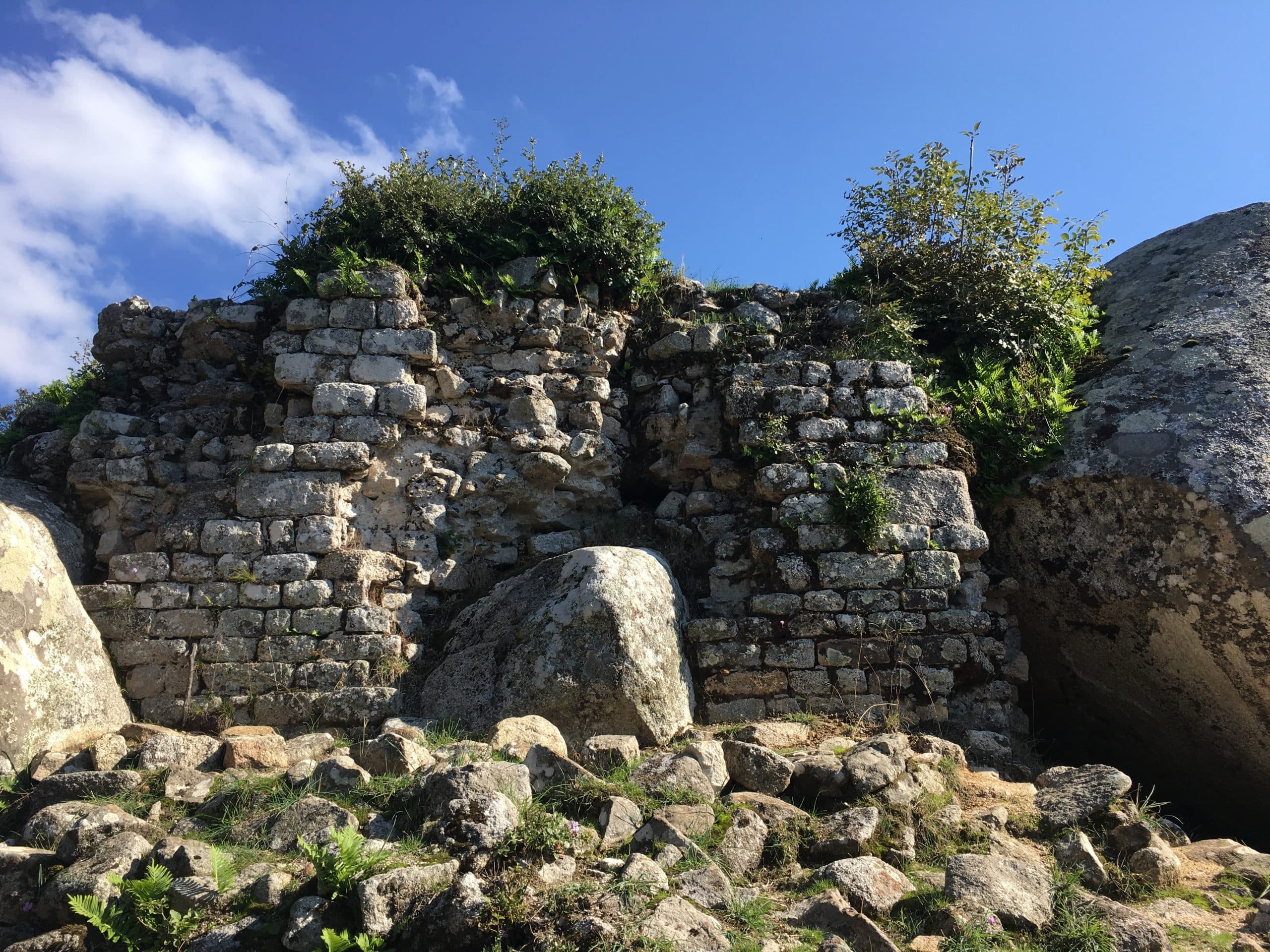Cucuruzzu: A Bronze Age Castle in the Granite