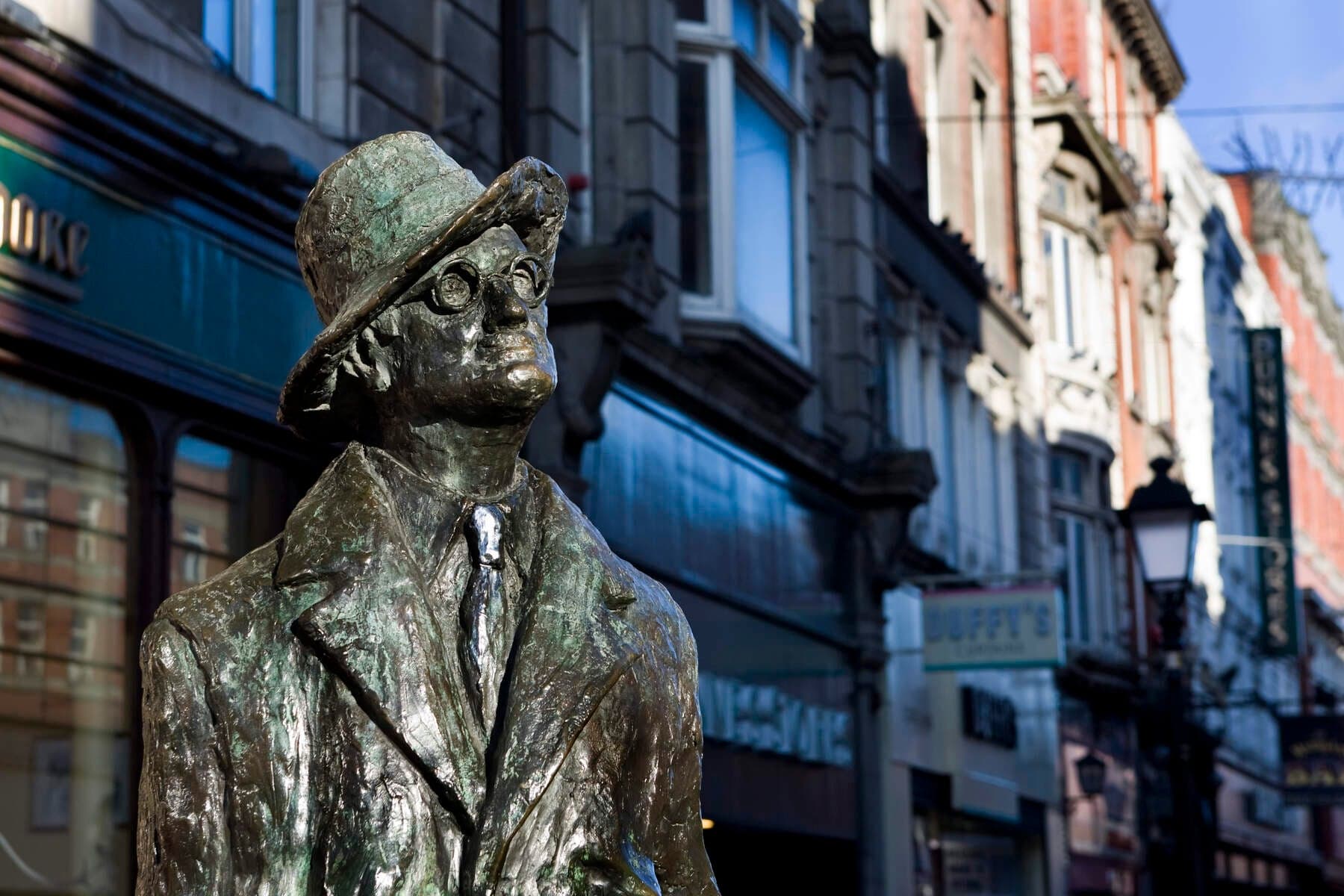 Joyce's Dublin: The Bloomsday Walk