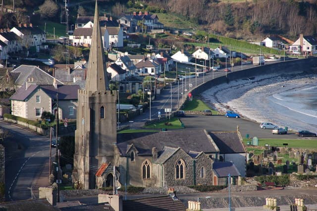Glenarm: The First of the Glens and the Earl's Castle