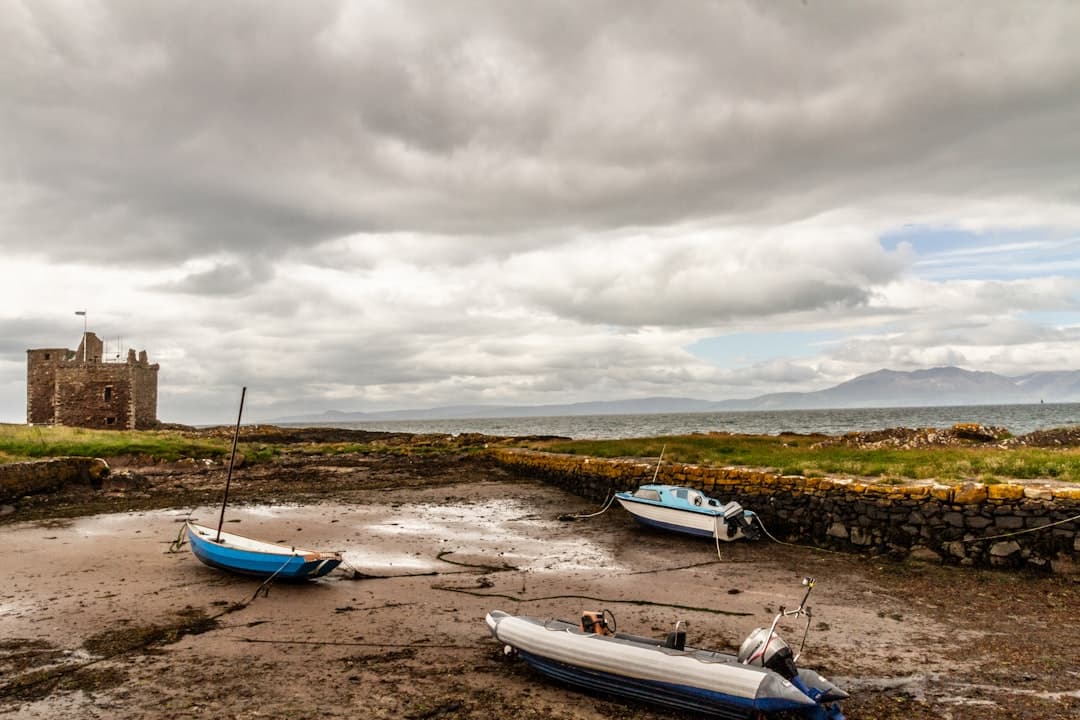 Loch Lomond by Kayak: Inchcailloch and Inchmurrin