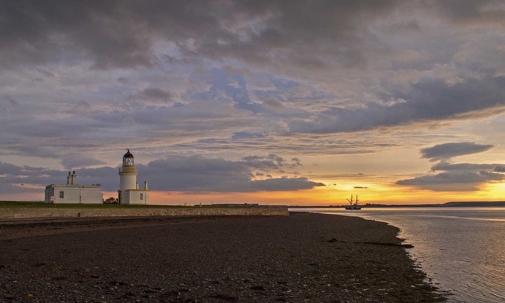 The Black Isle: Chanonry Point Dolphins and Hugh Miller's Cromarty